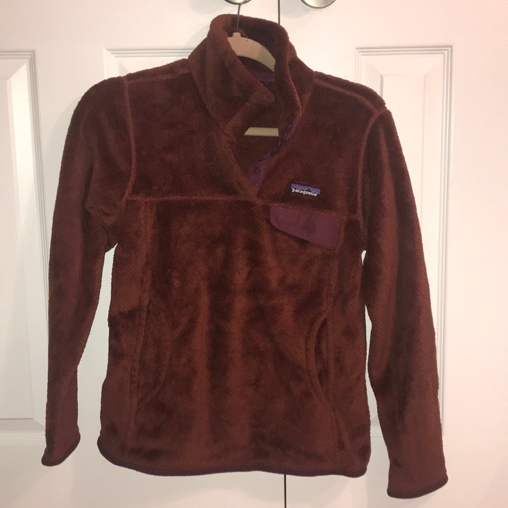 Maroon Patagonia Women’s Pullover